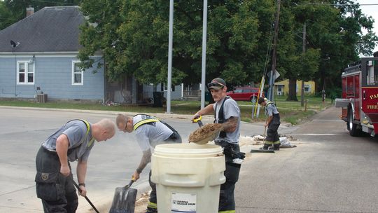FUEL SPILL CLEANUP FUEL SPILL CLEANUP