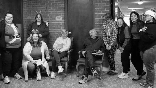 Labette Community College Psychology Club Delivers Holiday Cheer to Parsons Presbyterian Manor Residents