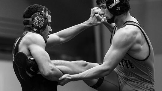 Labette wrestles K-State club, Murray State