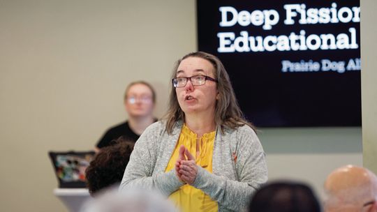 Local activism group hosts meeting to discuss Deep Fission project