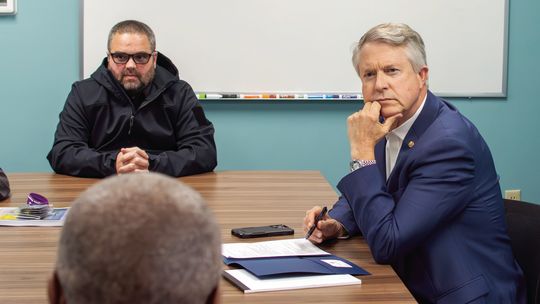 U.S. Sen. Marshall visits Parsons