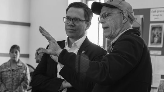 Lt. Gov. visits Oak Grove School, sees educational destination