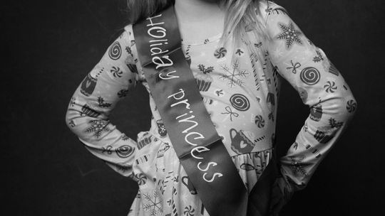 Parsons Chamber announces Christmas parade award winners, and royalty