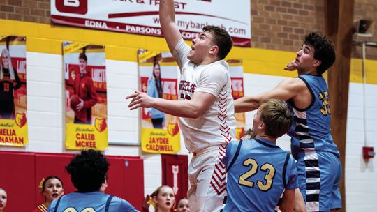 Rush raises Grizzlies over Chanute