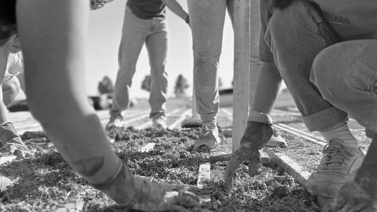 This Kansas house being built with hemp is designed to keep down electricity bills
