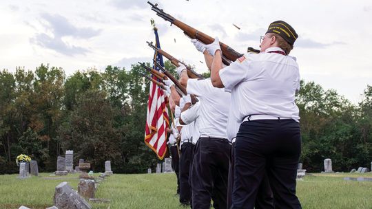 Veterans, prominent Parsonians featured in second Oakwood tour