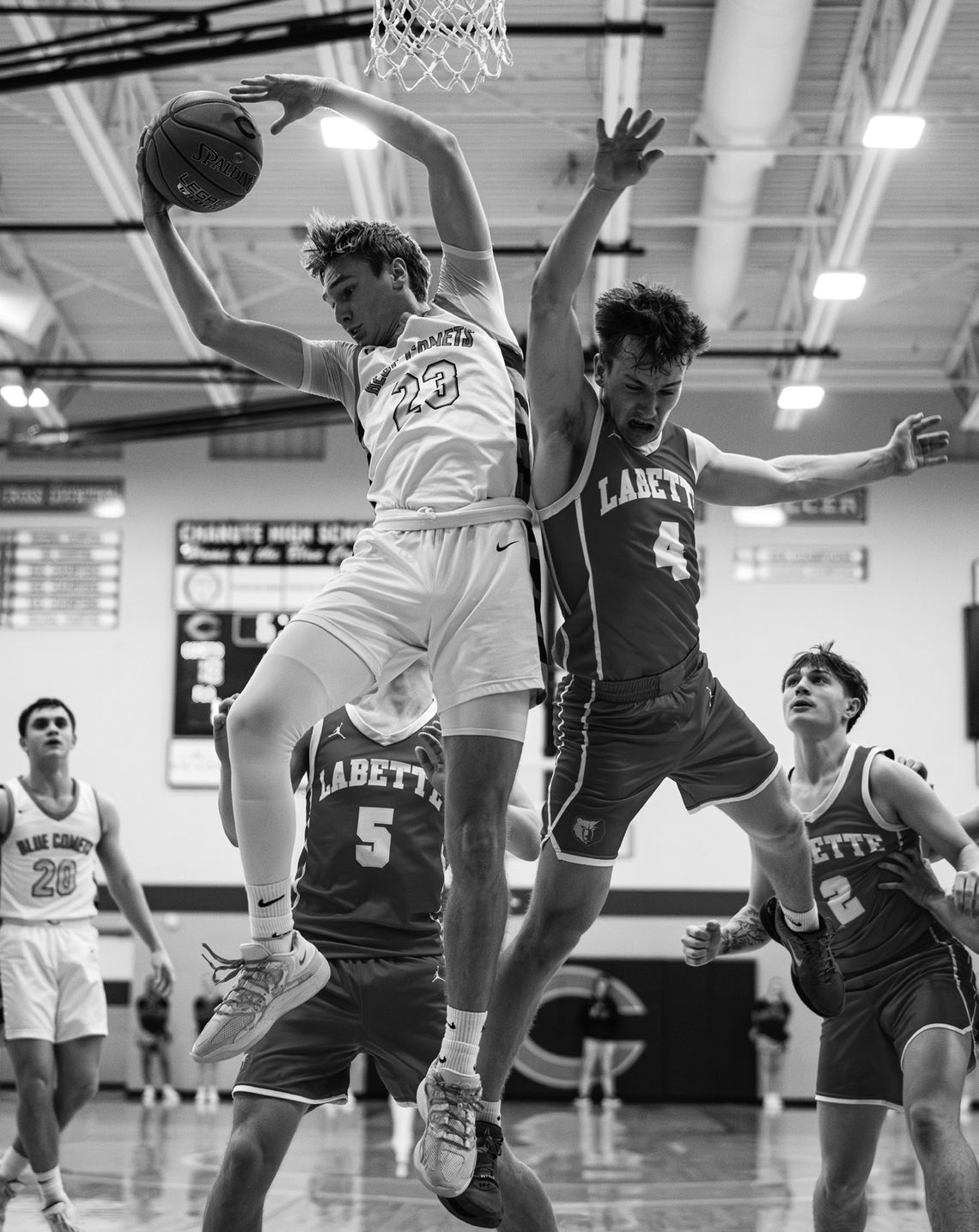 Chanute stays hot, blasts Grizzlies in SEK League play Chanute stays hot, blasts Grizzlies in SEK League play