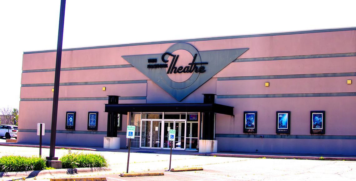 City commission considers incentives for new theater owner