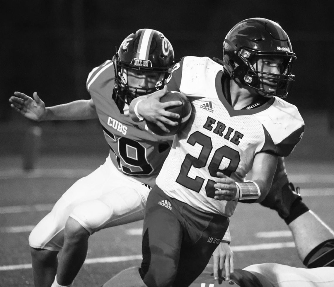 Humboldt wins battle of winless foes, casts aside Red Devils