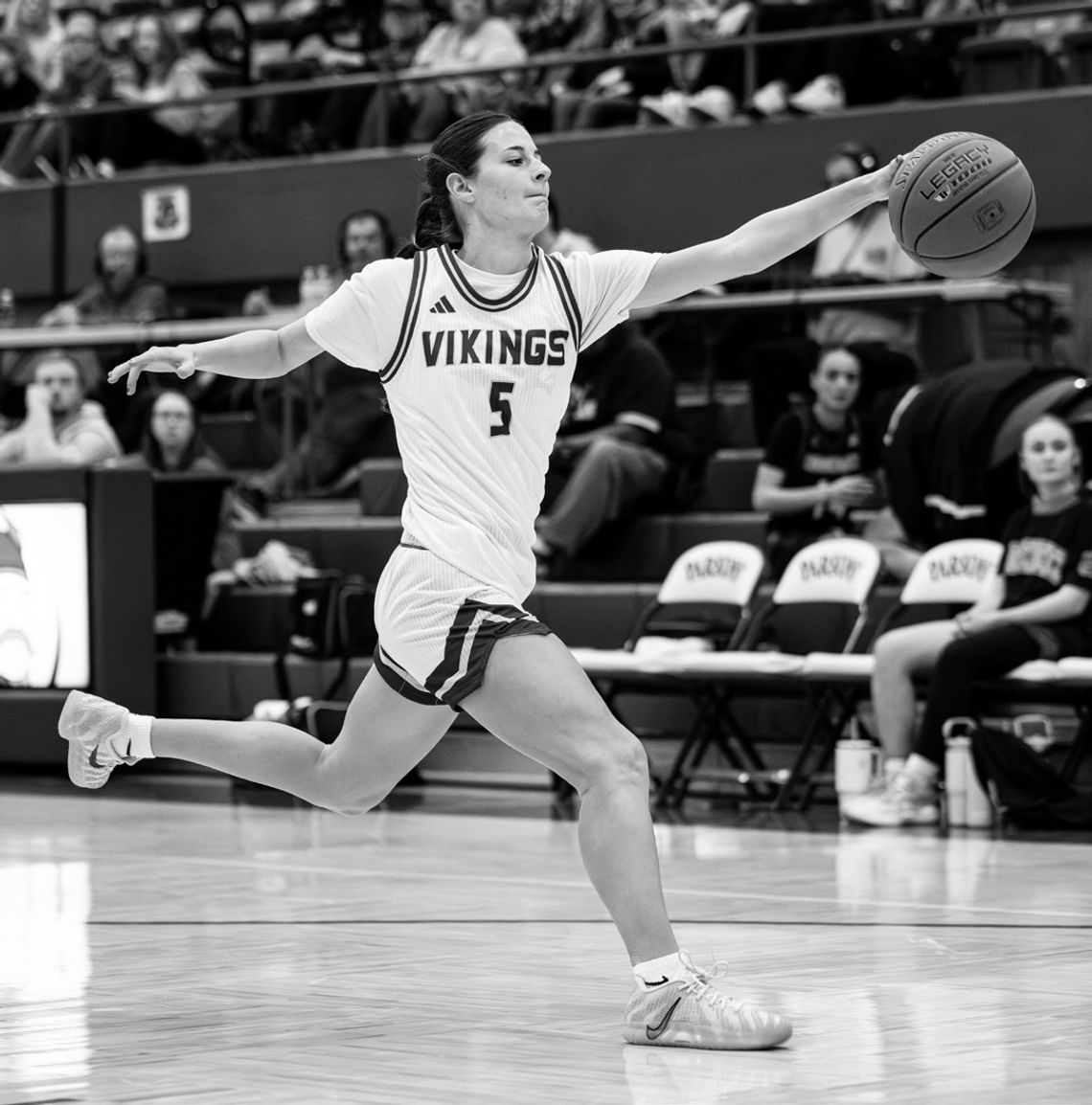 Independence girls take down Parsons Vikings