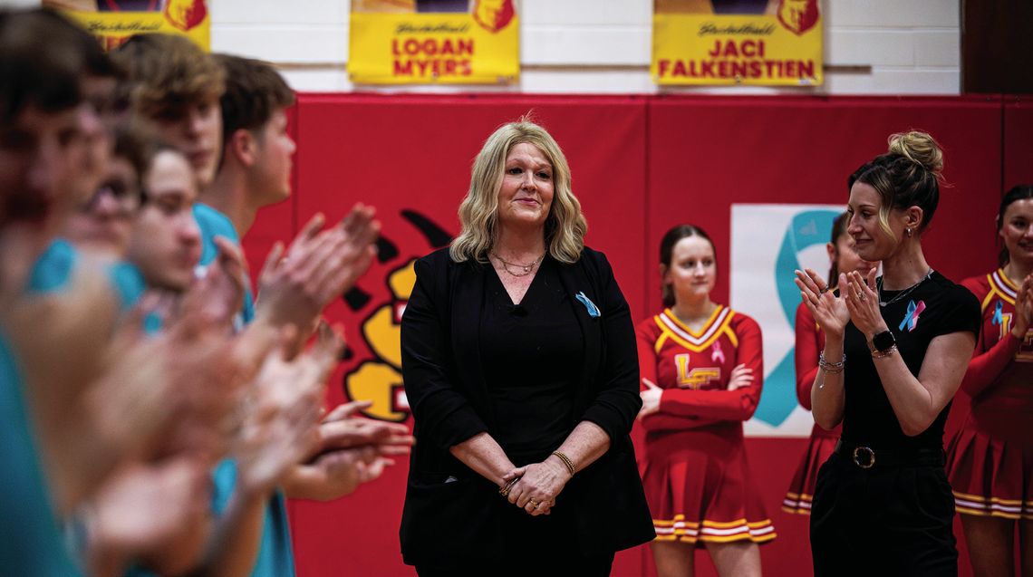 Labette County holds Coaches vs. Cancer night, honors Wilson