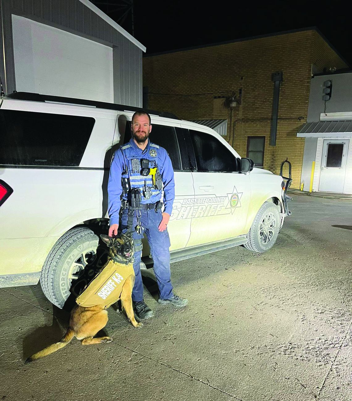 Labette County Sheriff K-9 recieves body armor donation Labette County Sheriff K-9 recieves body armor donation