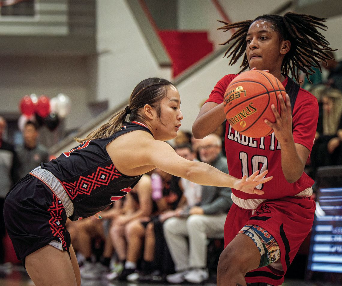 Neosho County women beat Labette by 74