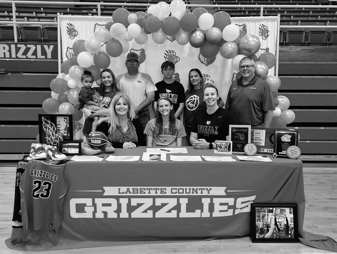 O’BRIEN CHOOSES HOOPS, SIGNS WITH TABOR