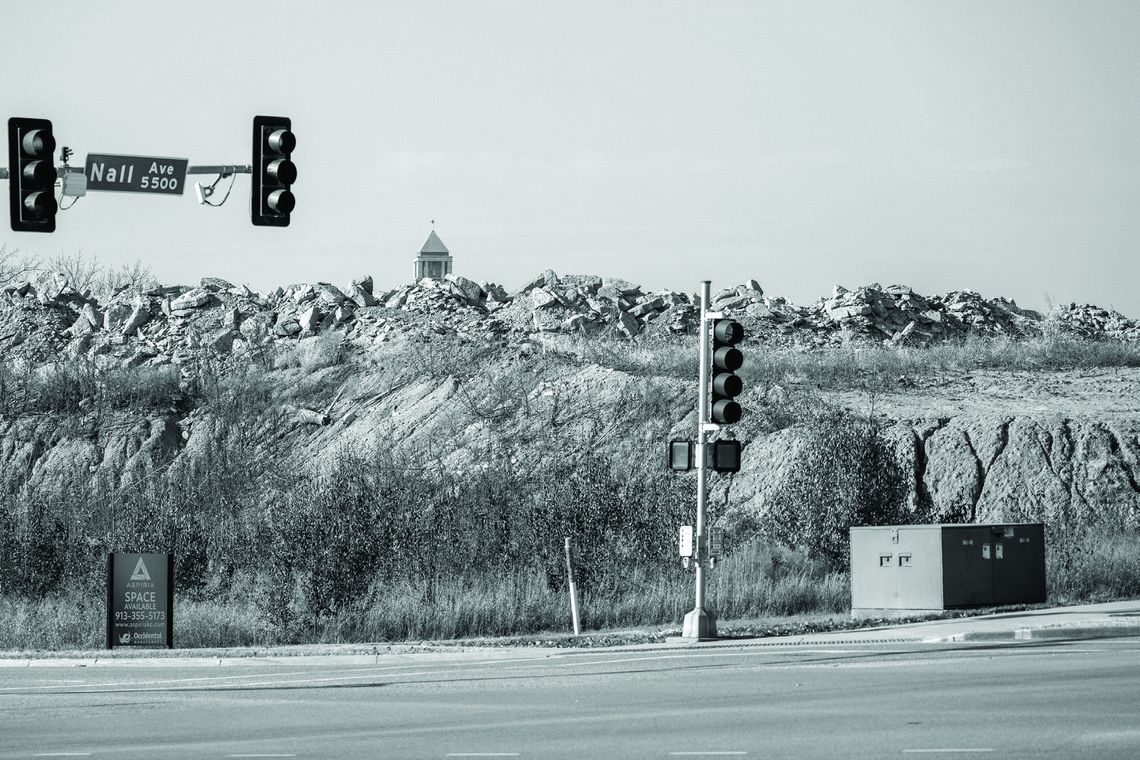 Royals to Overland Park? Suburbia seethes over prospect of JoCo stadium