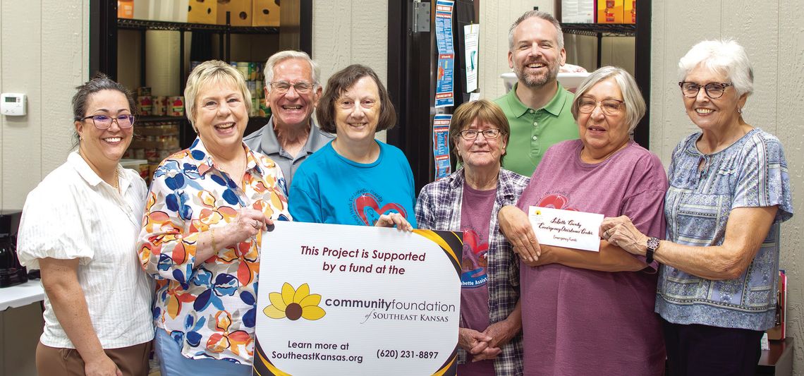 SEK COMMUNITY FOUNDATION DELIVERS CHECK